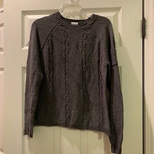 ✨Women’s Columbia Sweater✨
